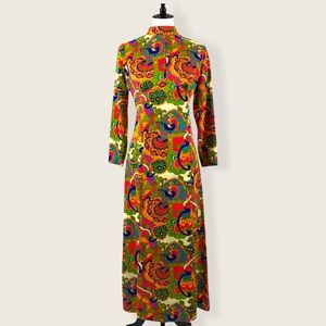 SOLD VTG Psychedelic Bold Print Keyhole Maxi Dress